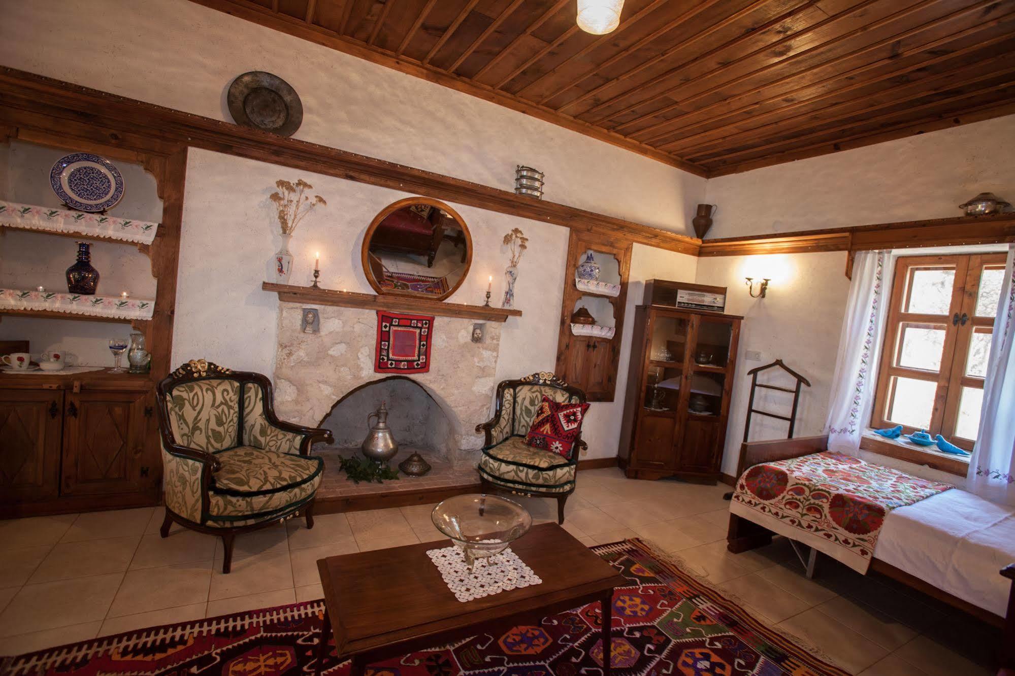 Davazlar 霍兰威德勒乡村旅馆酒店 外观 照片